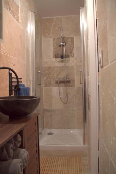 Logement Cosy - Proche Du Prado Bourges Dış mekan fotoğraf
