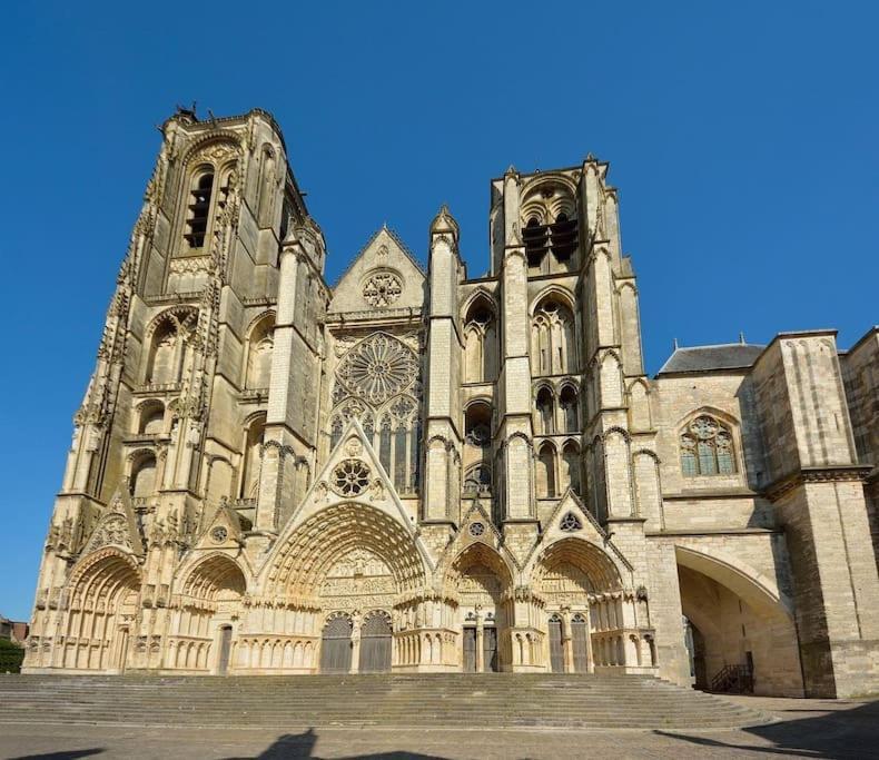 Logement Cosy - Proche Du Prado Bourges Dış mekan fotoğraf